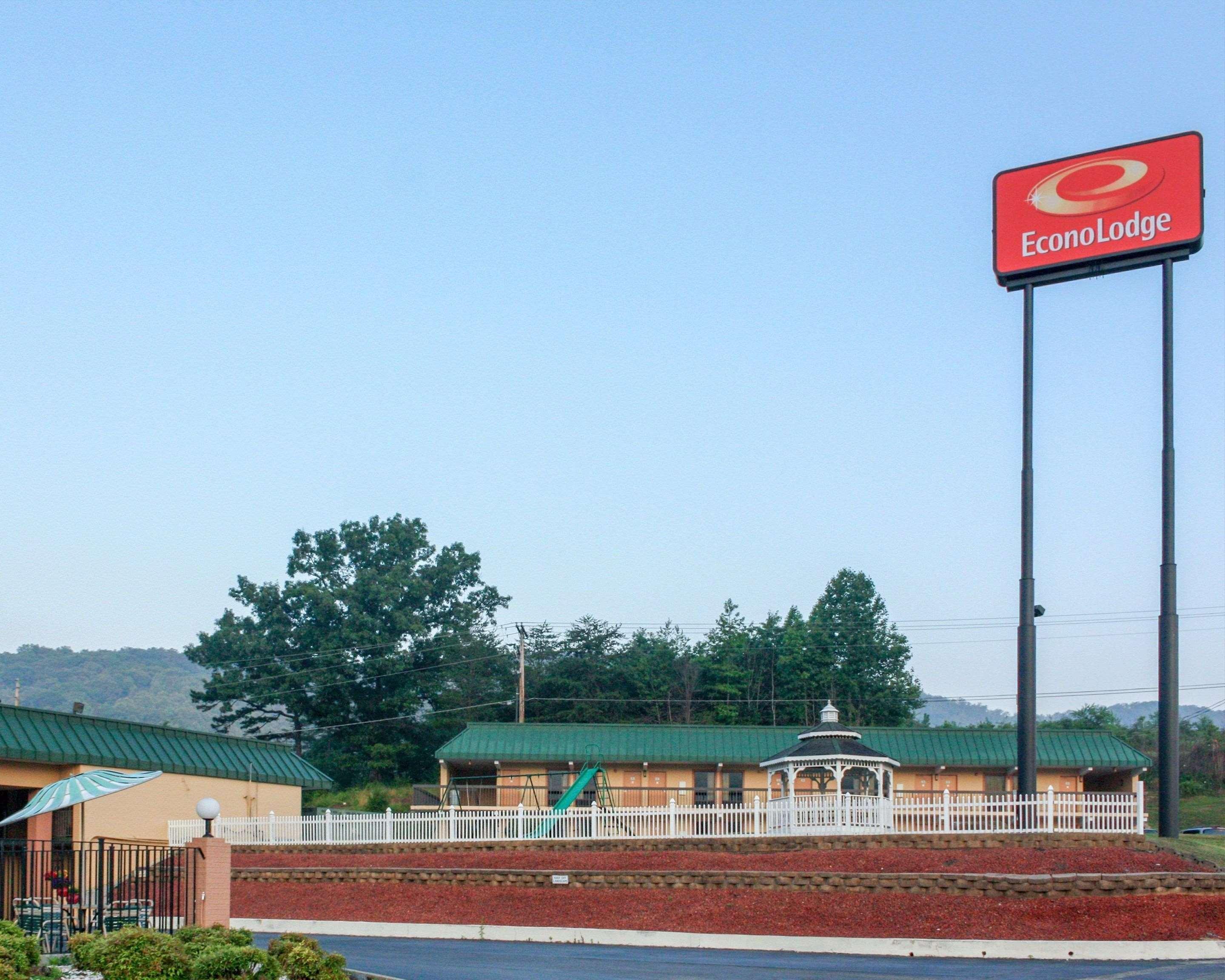 Econo Lodge Rocky Top Exteriör bild